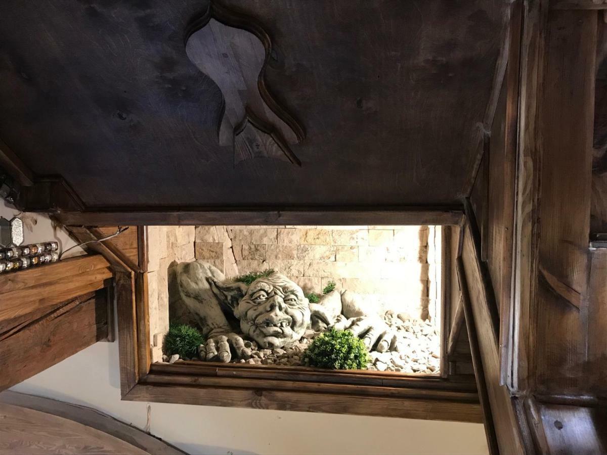 Dworek Oliwski Bed & Breakfast Gdansk Dış mekan fotoğraf