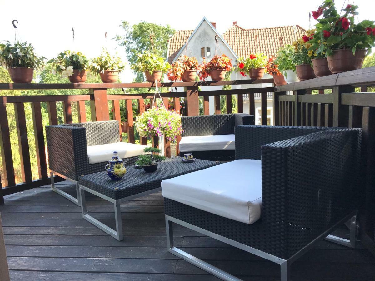 Dworek Oliwski Bed & Breakfast Gdansk Dış mekan fotoğraf